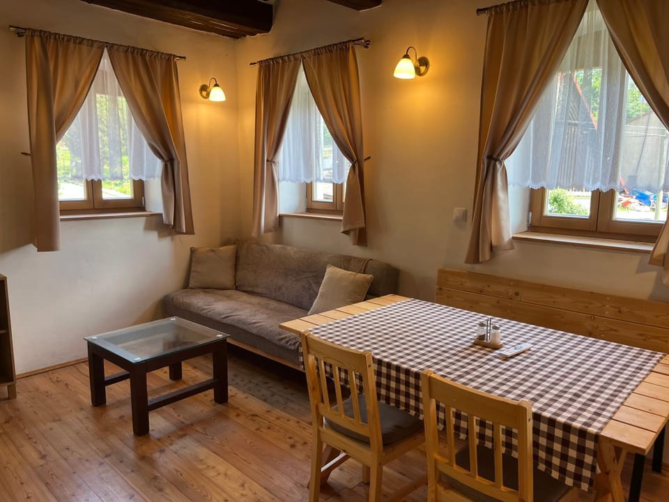 Chalupa Na Náspi Apartment in Czechia