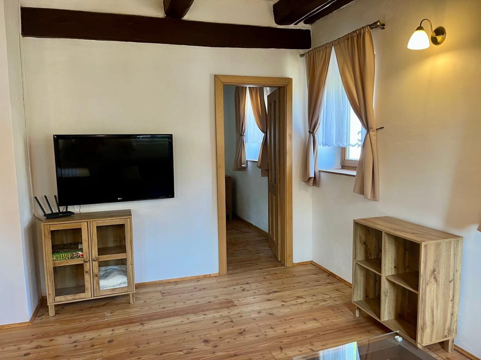 Chalupa Na Náspi Apartment in Czechia