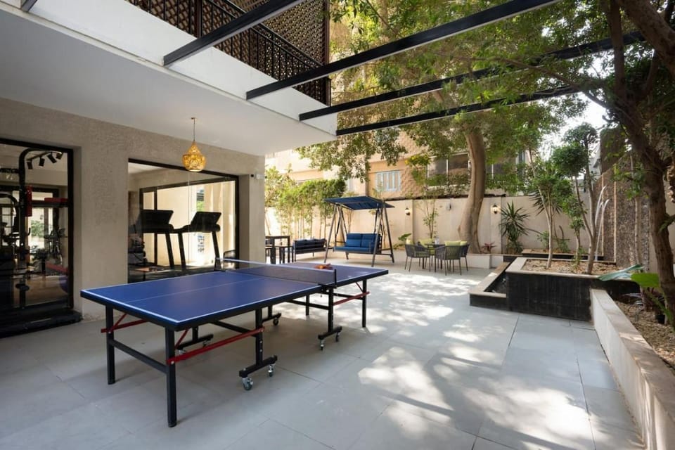 Table tennis