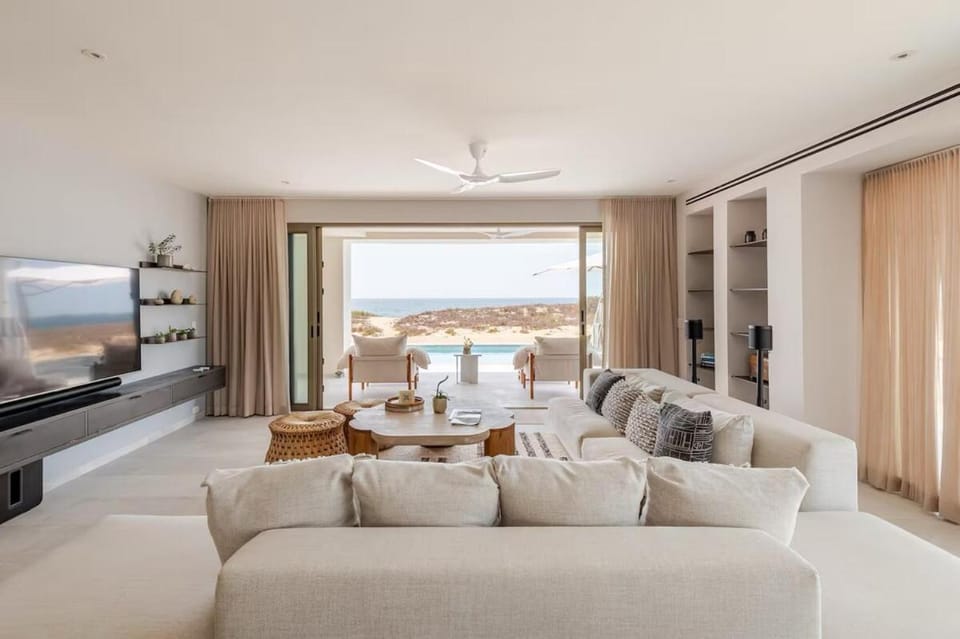 DUNA - Oceanfront Residence - Todos Santos, Baja Villa in Todos Santos