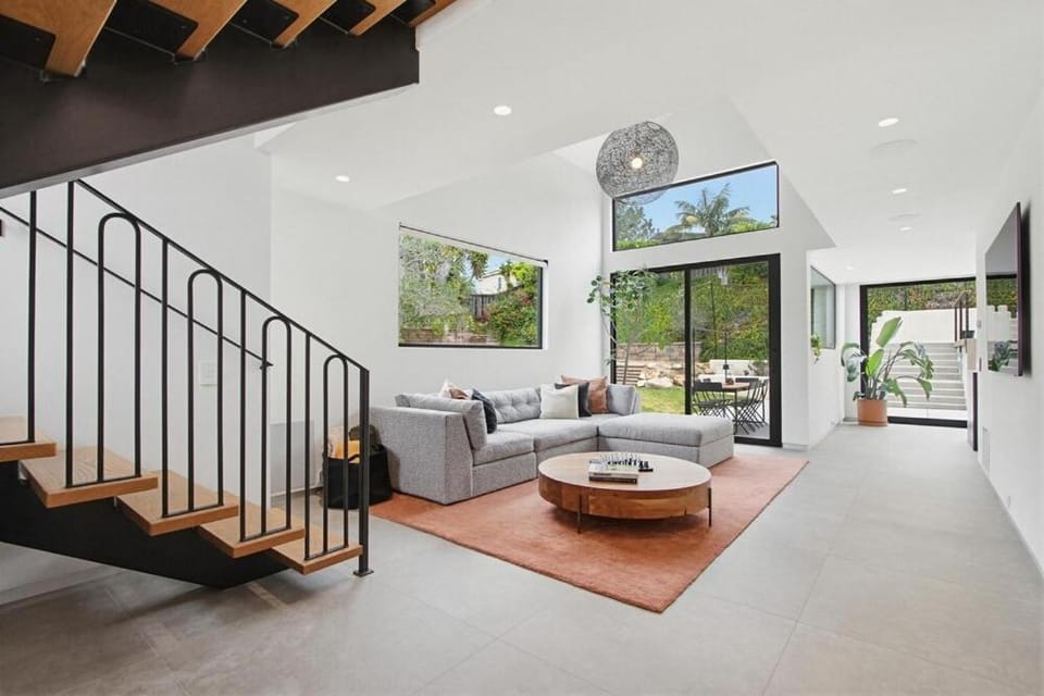 Modern Encinitas Retreat House in Encinitas