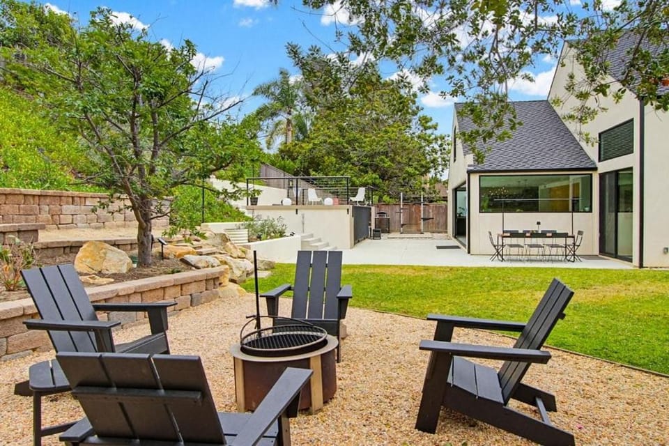Modern Encinitas Retreat House in Encinitas