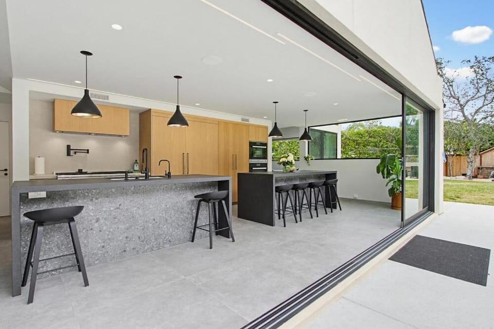Modern Encinitas Retreat House in Encinitas