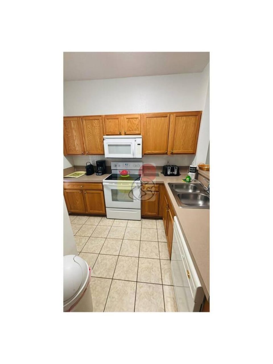 Comfortable Home at Berkley Resort near Disney 3BR Pool and Parking House in Kissimmee