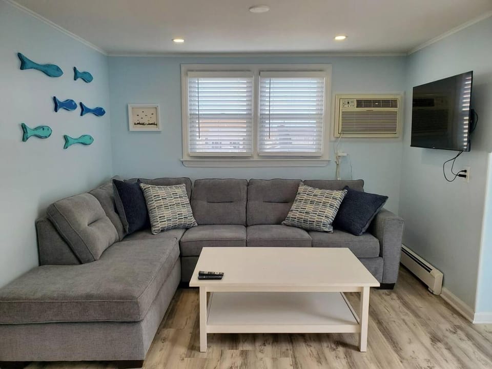 Joan of Ark 2BR Modern Beach Retreat House in Seaside Heights