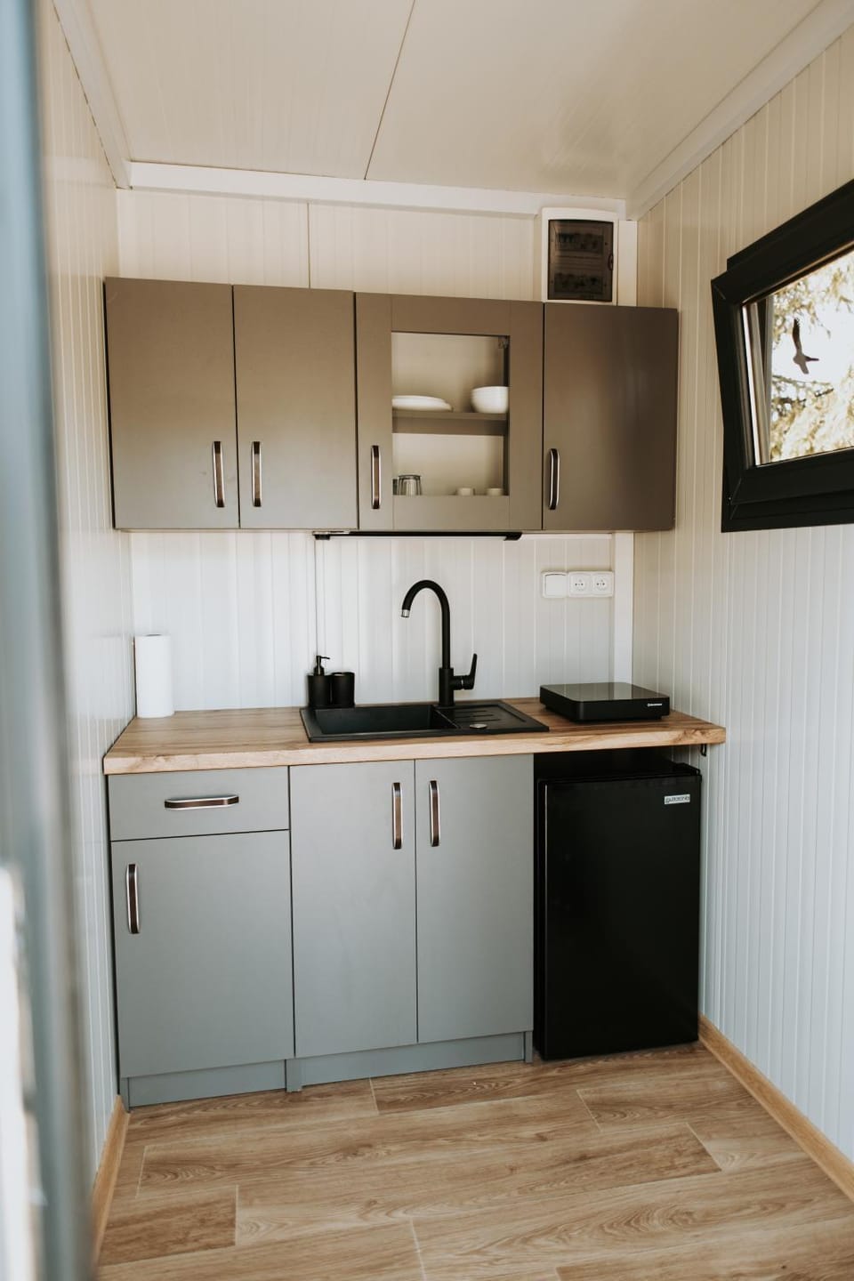 Kitchen or kitchenette, Communal kitchen