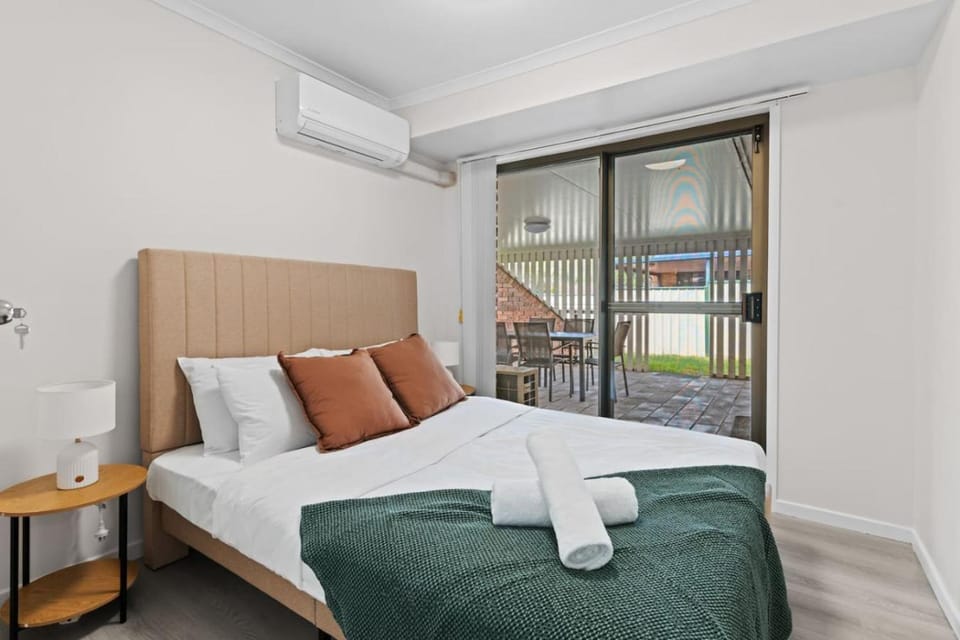 Full AC Home Renovated and Close to Sunnybank and shops House in Brisbane