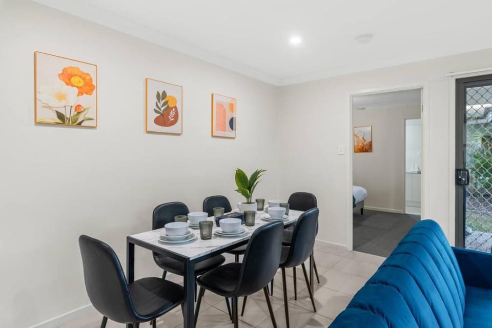 Spacious Family Retreat Near Hospital and Hyperdome House in Brisbane