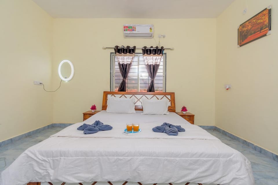 Shivshahi villa lonavla,karla Bed and Breakfast in Maharashtra