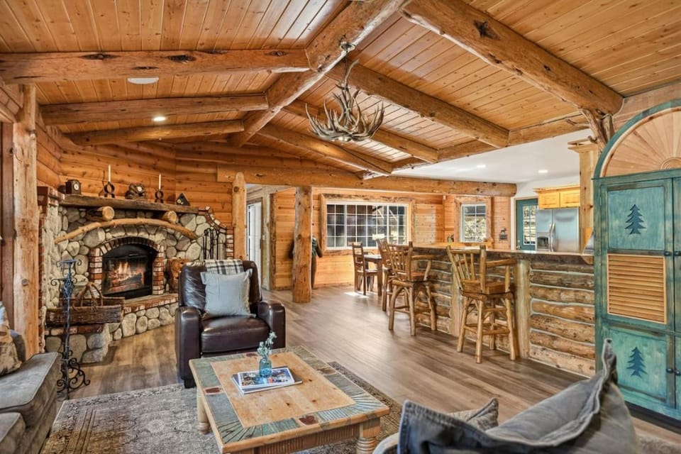 Hidden Bridge House in Big Bear