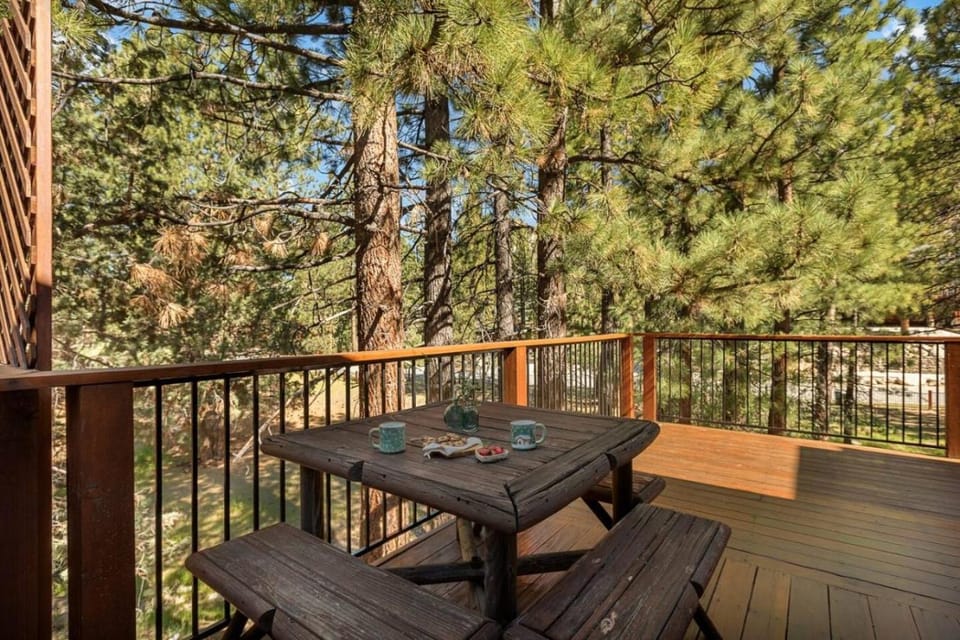 Hidden Bridge House in Big Bear