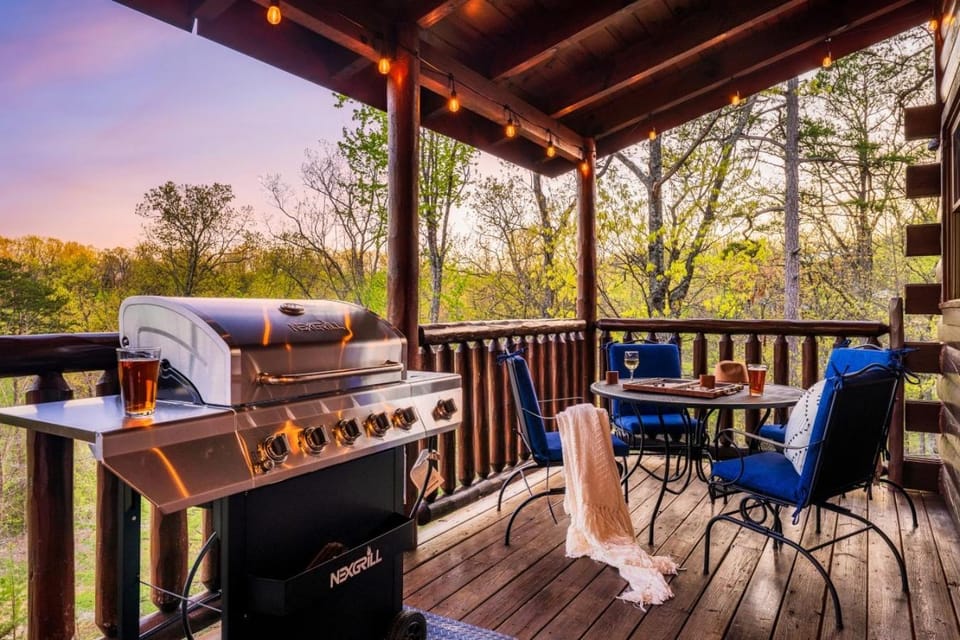 BBQ facilities, Dining area
