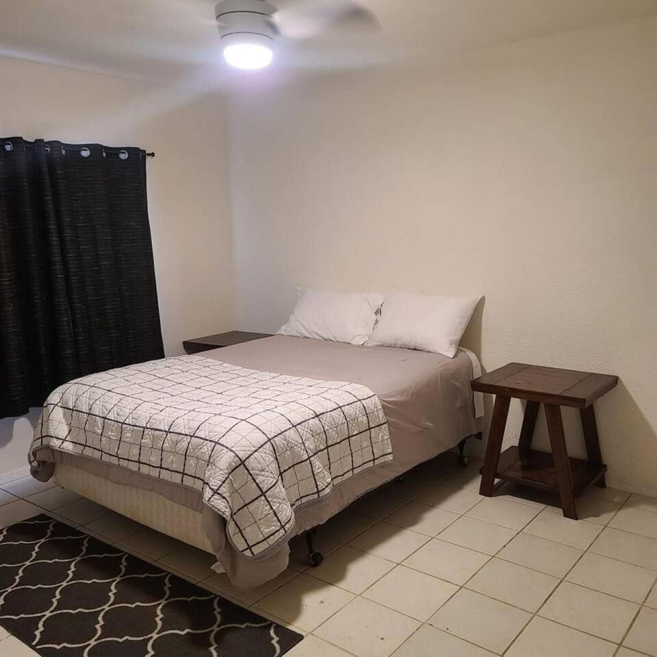 Cozy Cove 2 Apartment in Apple Valley
