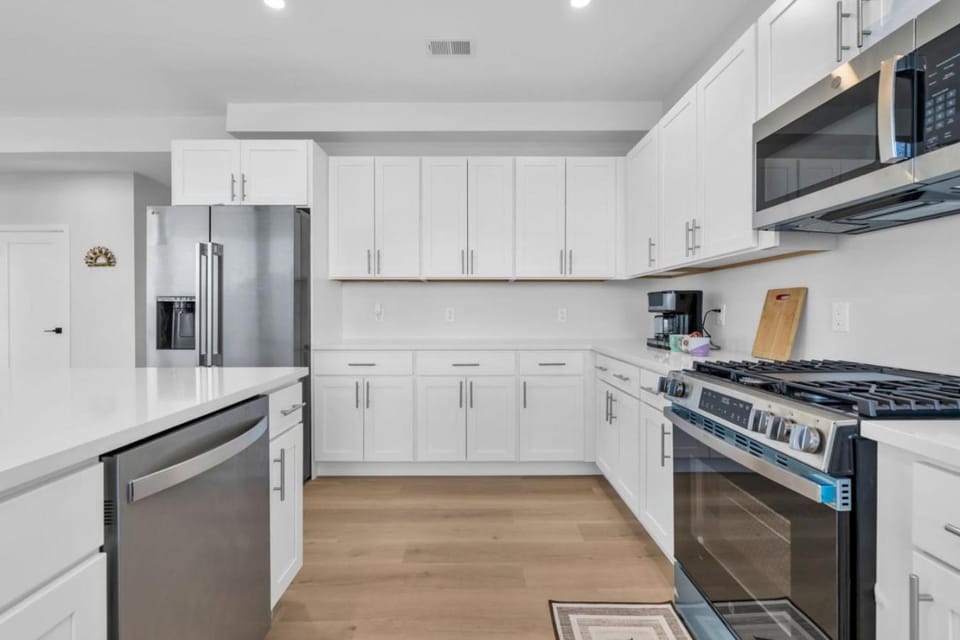 4BR with Rooftop Ocean Views Luxury Shore Penthouse House in Seaside Heights