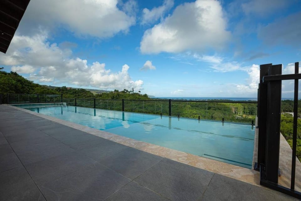 Balcony/Terrace, Pool view, Swimming pool, internet
