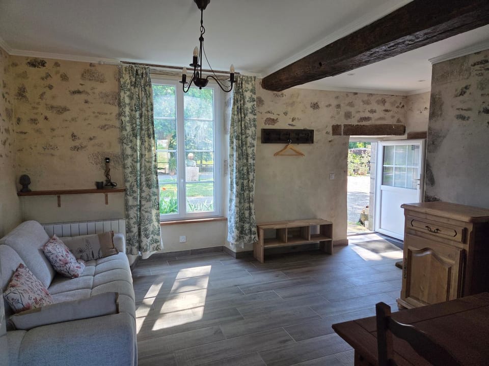 Facade/entrance, Living room