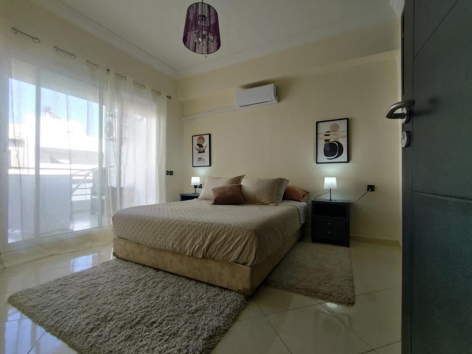 Bed, Balcony/Terrace, Bedroom, air conditioner