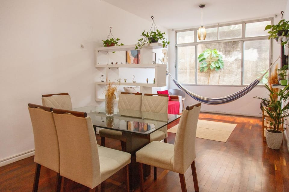 Super Apt Ipanema 300m from Beach Apartment in Rio de Janeiro