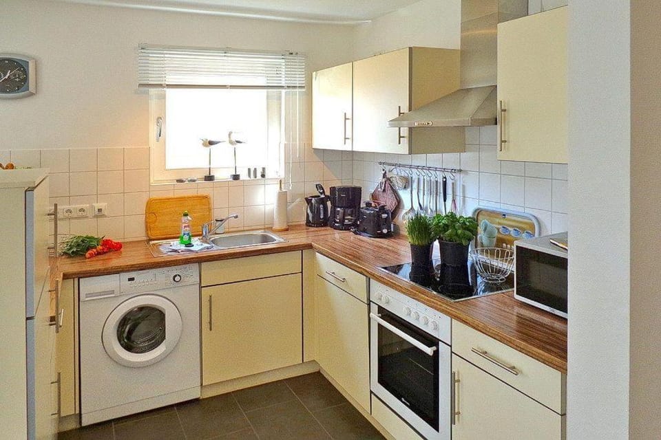 Fewo-5-1-S-Ferienwohnung-in-Graal-Mueritz Apartment in Müritz