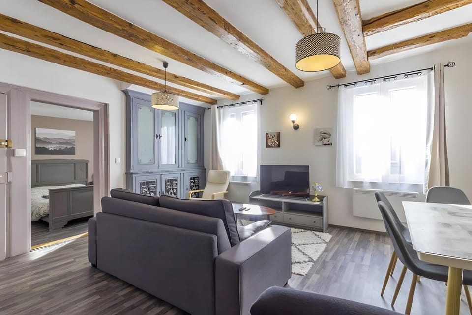 Property building, Living room