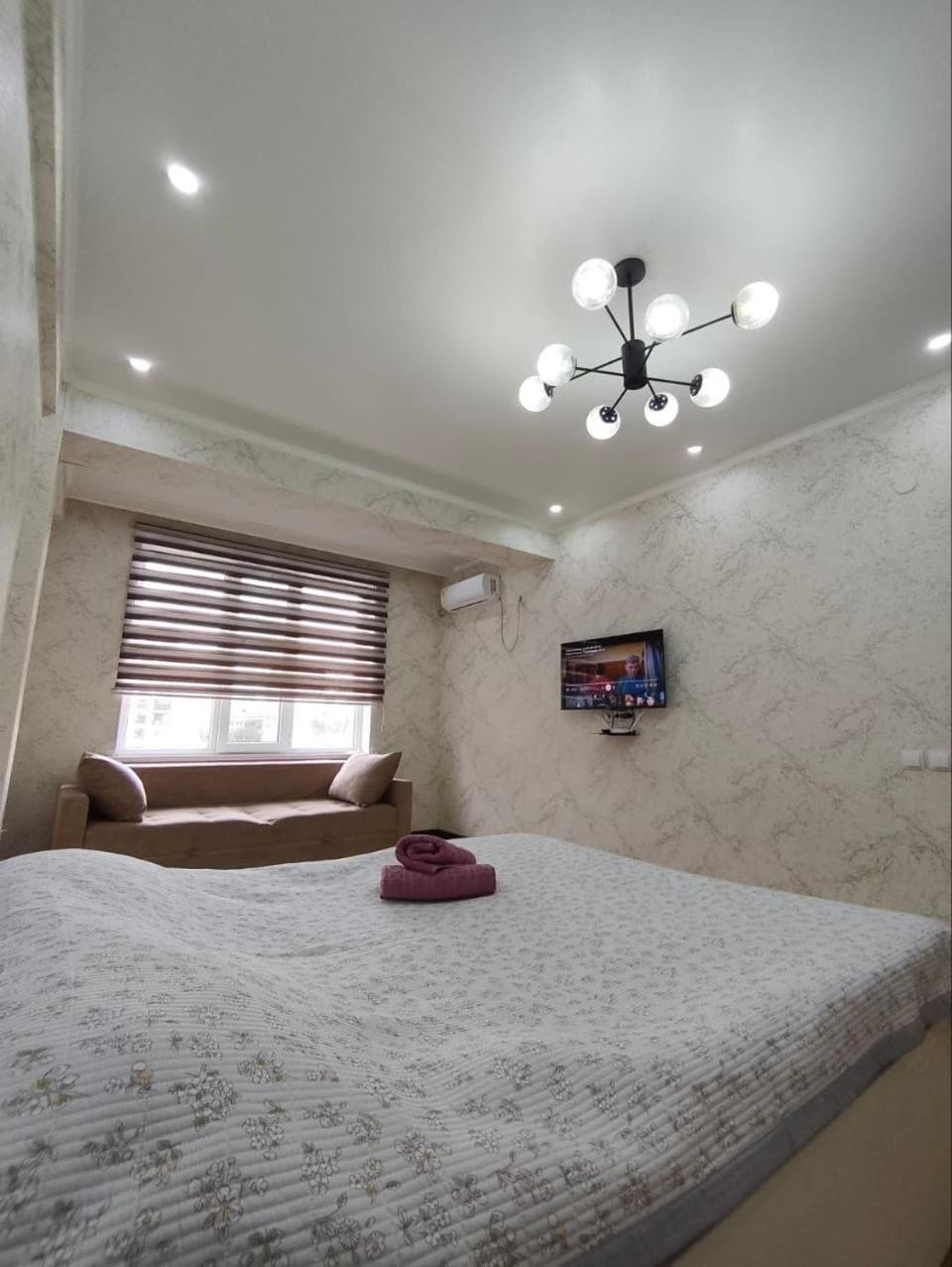 Комфортная квартира Центральная Филармония Smart TV Wi-Fi Apartment in Almaty Region, Kazakhstan