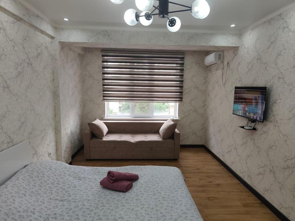 Комфортная квартира Центральная Филармония Smart TV Wi-Fi Apartment in Almaty Region, Kazakhstan