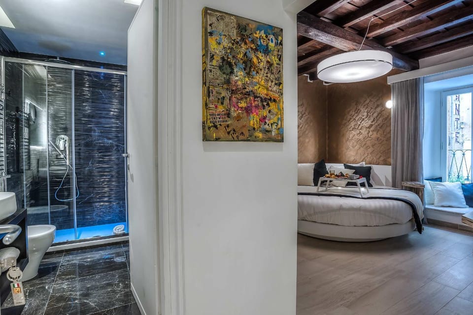 Bathroom, Photo of the whole room
