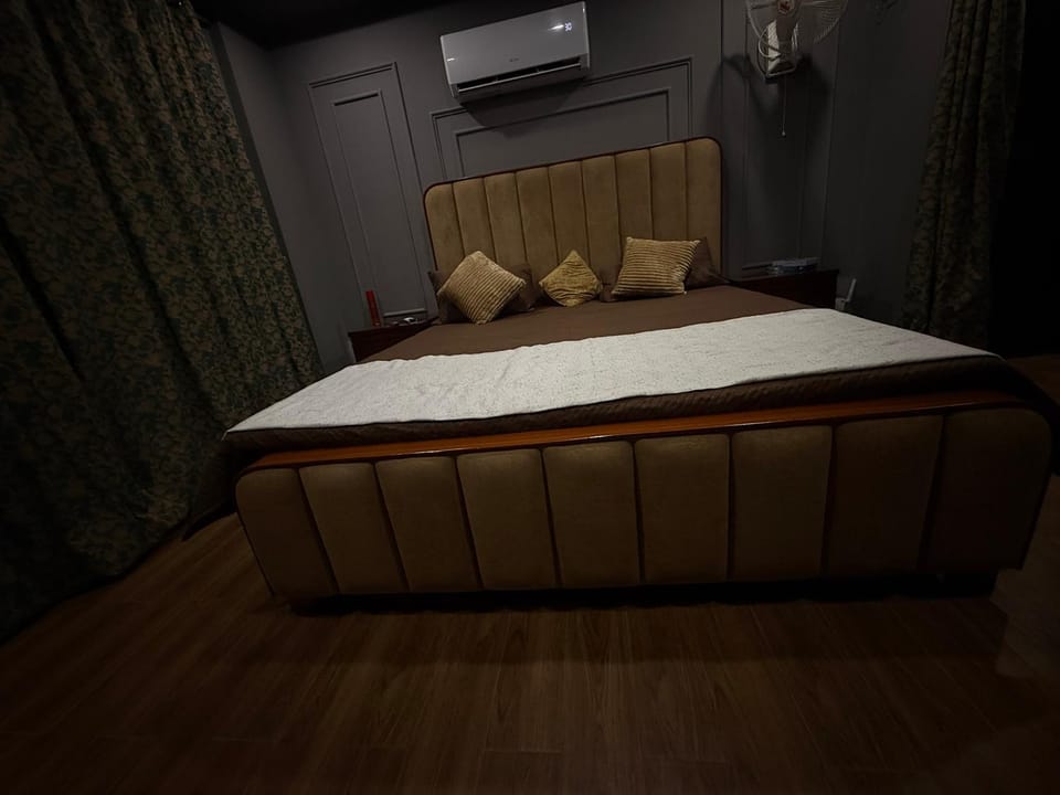 Regal Apartments Apartment in Lahore
