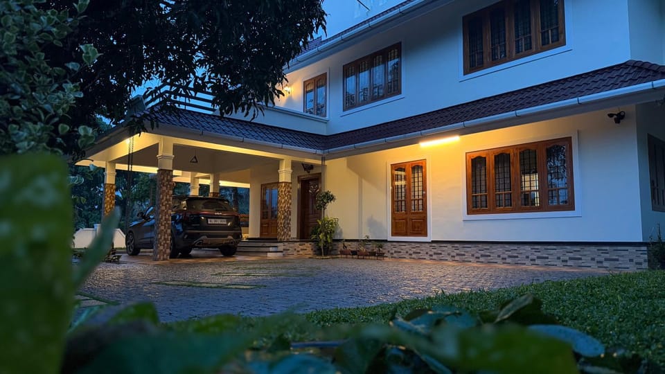 Property building, Night