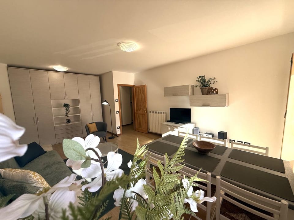 Living room, Lounge or bar