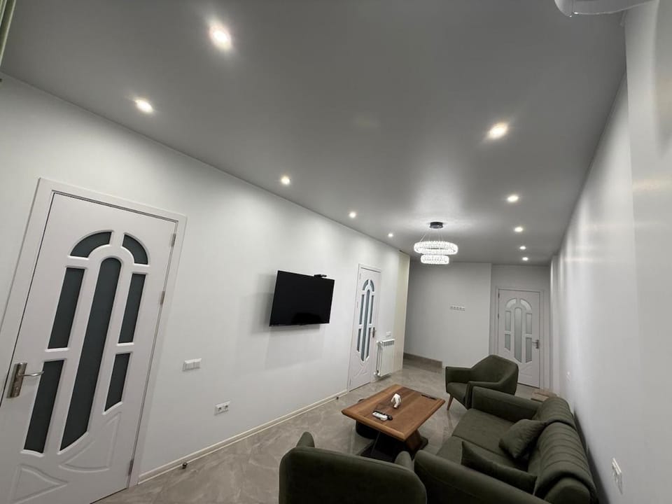 Heart of Batumi 2BR Modern & Stylish 2-6 guests Apartment in Batumi