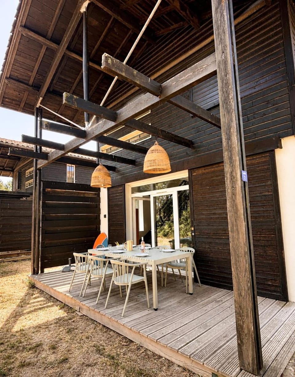 Patio, Spring, Day, View (from property/room), Balcony/Terrace, Dining area, sunbed