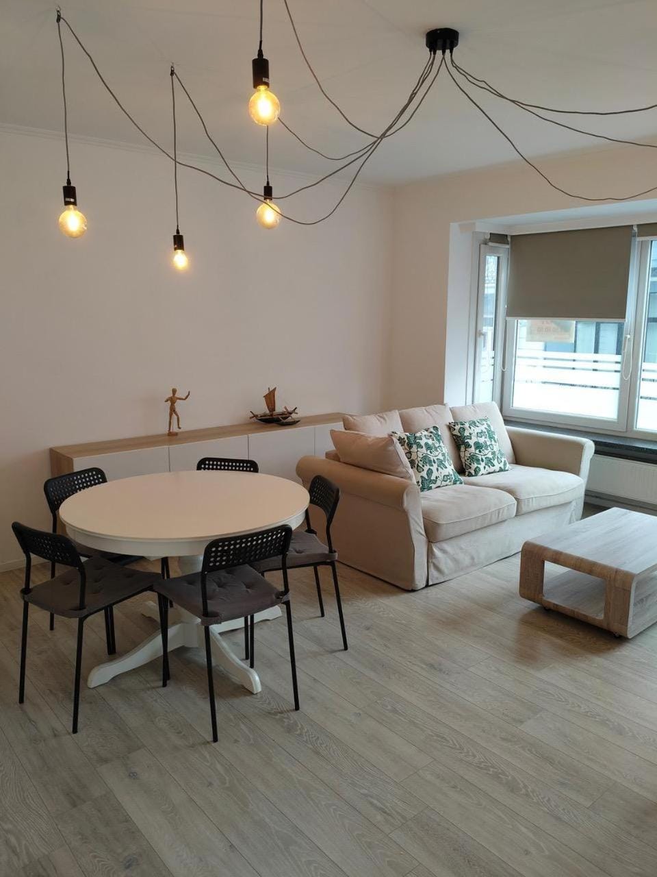 Bed, Living room, Dining area