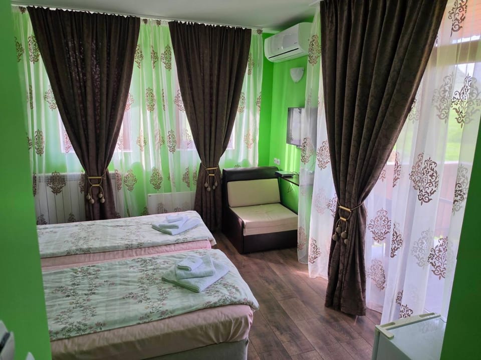 Къща за гости Торлашка среща Bed and Breakfast in Bulgaria