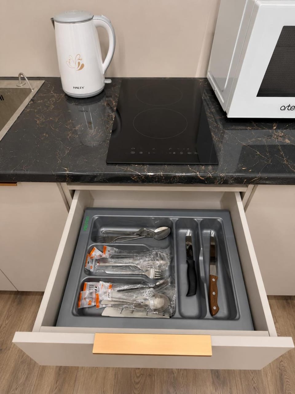 Kitchen or kitchenette
