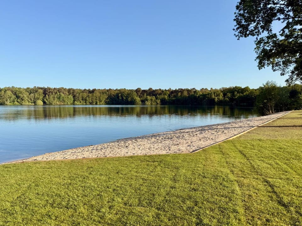 Apartments am See - privater Strand Apartment in Lower Saxony, Germany