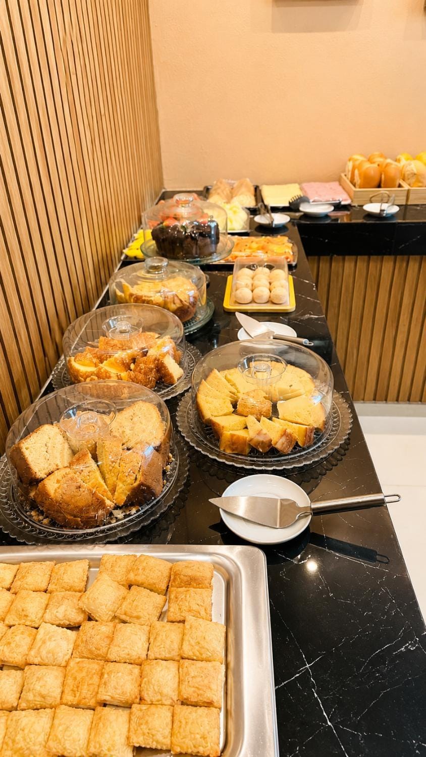 Buffet breakfast