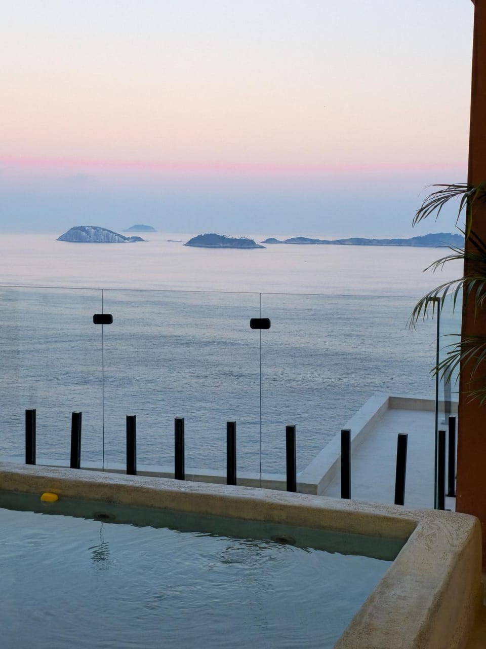 Casa Papillon Vidigal ꕤ Apartment in Rio de Janeiro