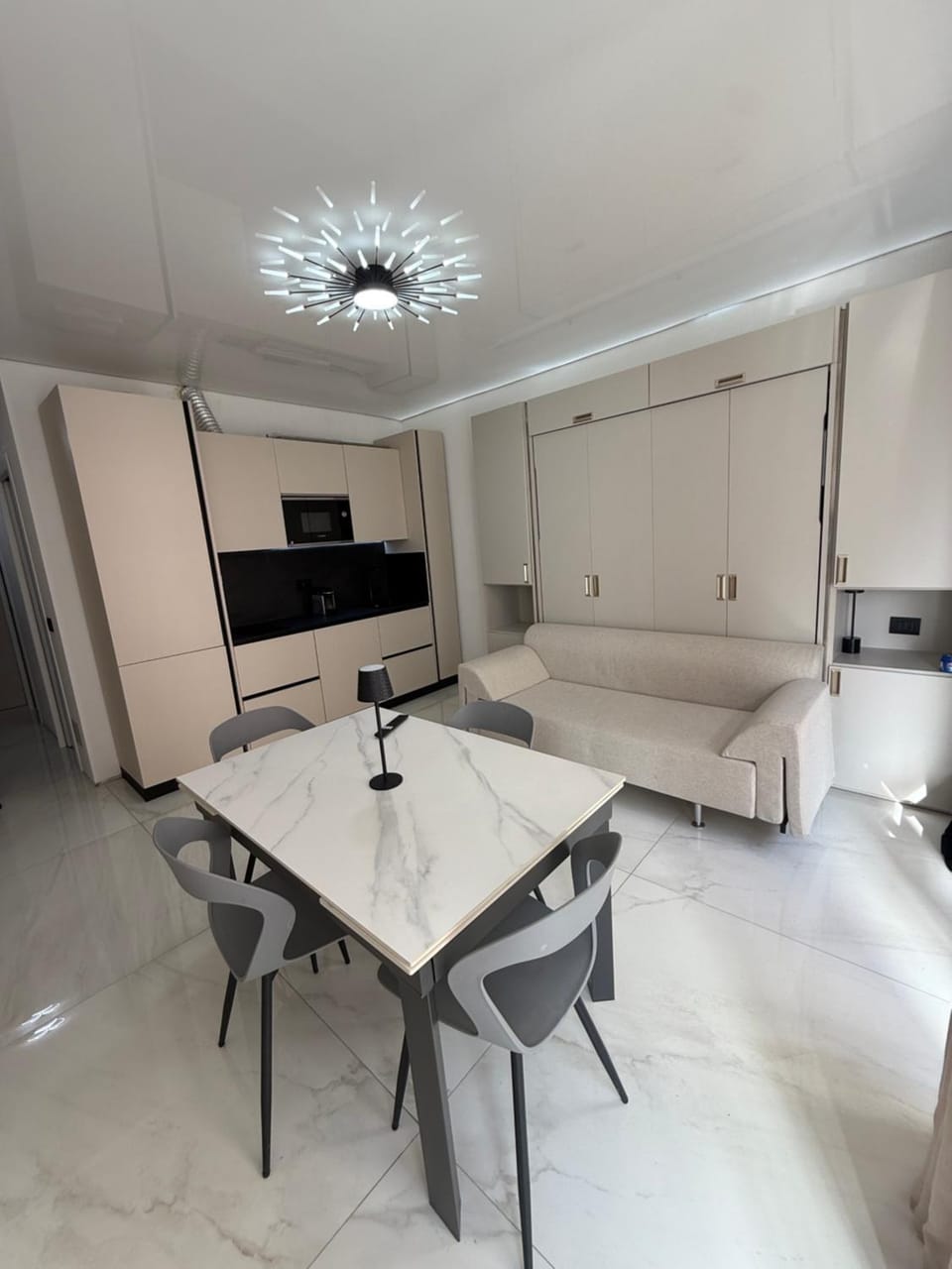 Summerland Menton Apartment in Menton