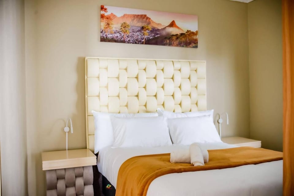Bed, Decorative detail, Bedroom