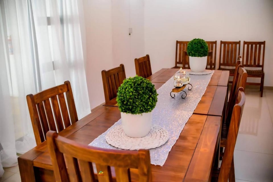 Makays Guests House Kimberley Bed and Breakfast in South Africa