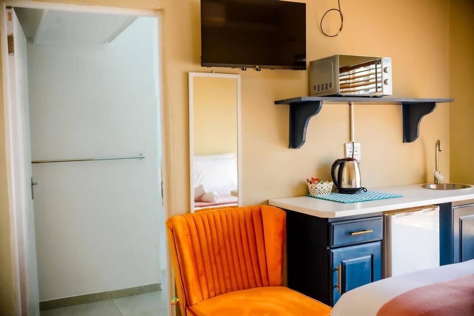 microwave, oven