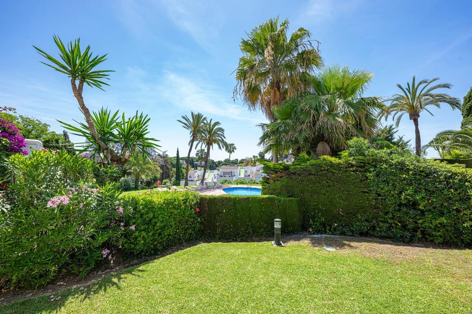 Garden, Garden view