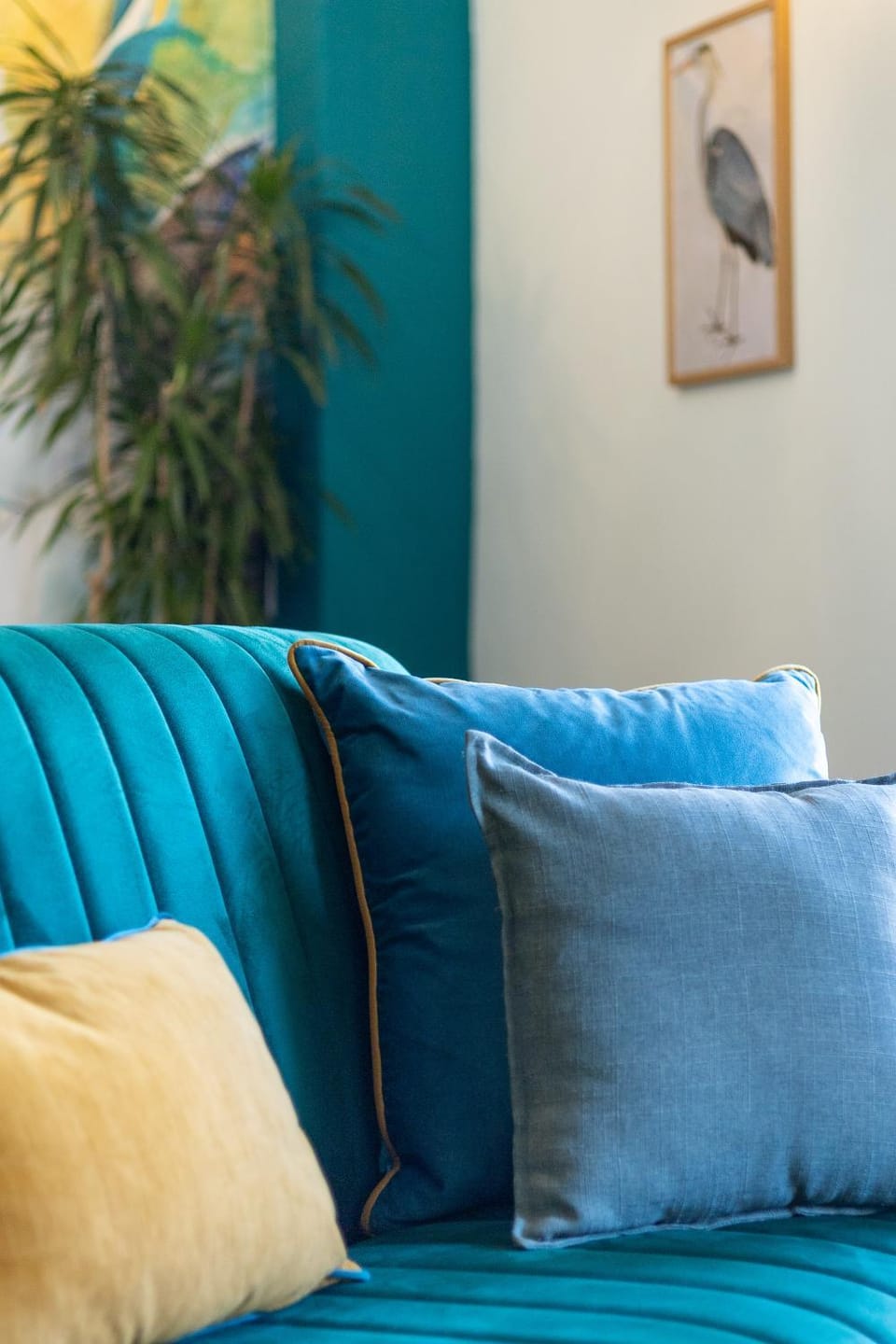 Living room, Decorative detail, Seating area