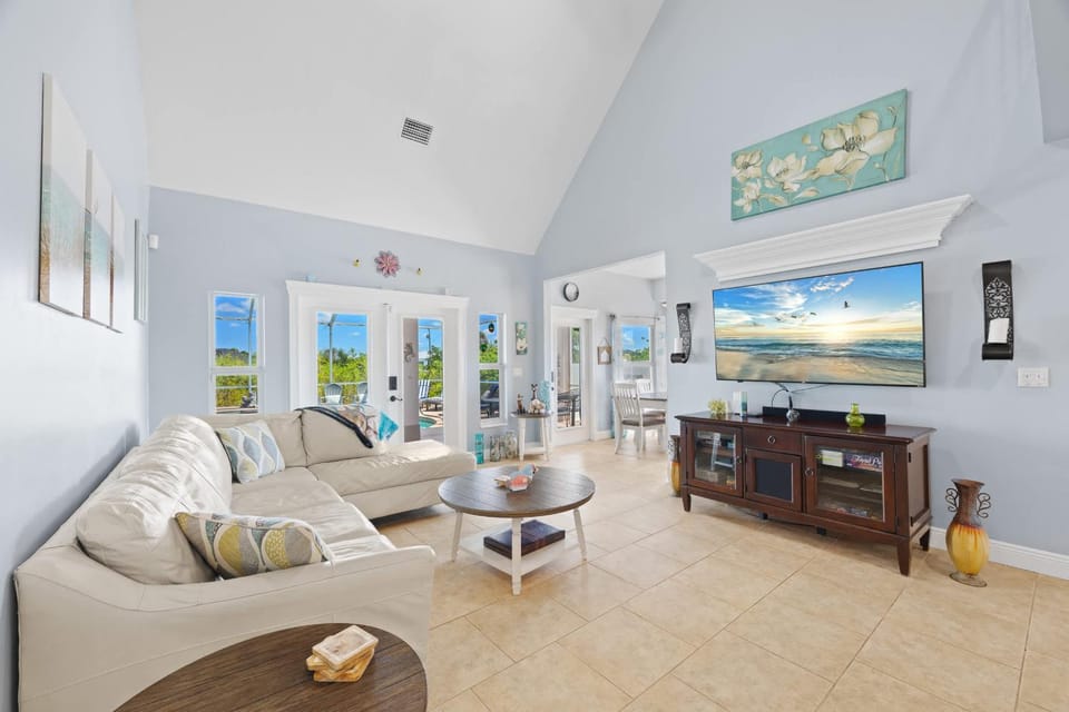 TV and multimedia, Living room