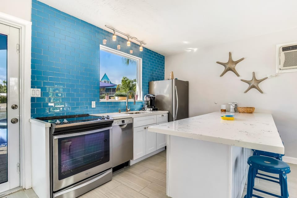 TA08FLR Islamorada Haven House in Plantation Key