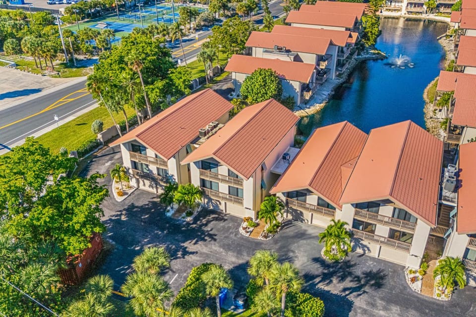 Siesta Beach Retreat House in Siesta Beach