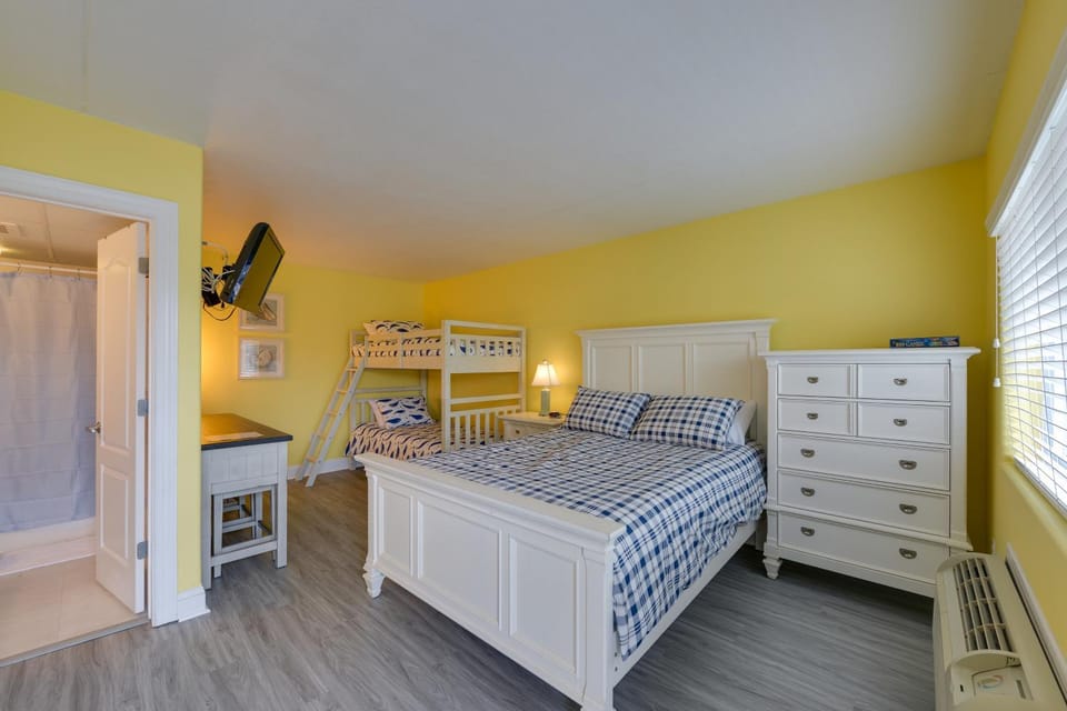 Walk to Boardwalk & Beach! Ocean City Studio House in Ocean City
