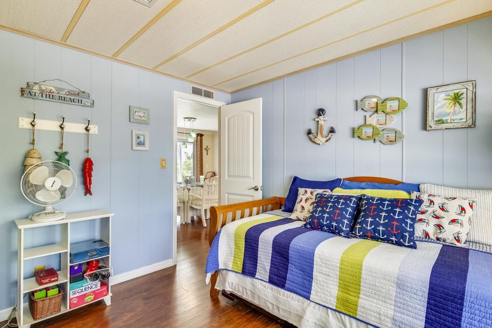 TA06FLR Tarpon Cove House in Tavernier