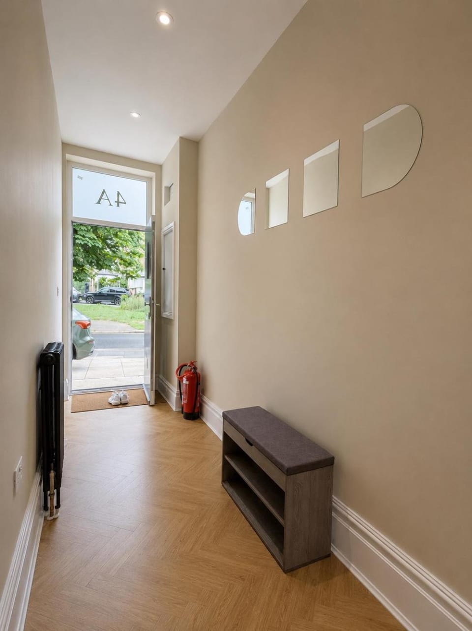 Luxury 6-BedHouse EnSuites Modern Kitchen Sleeps 8 Villa in London
